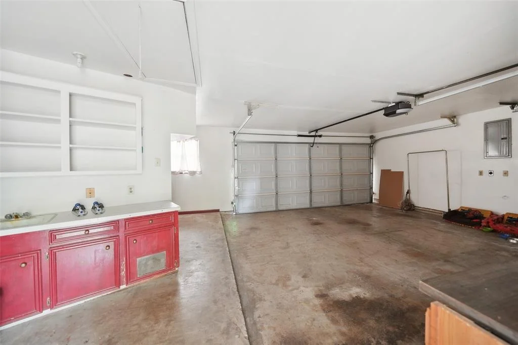 Photo of 1102 Bettes Street