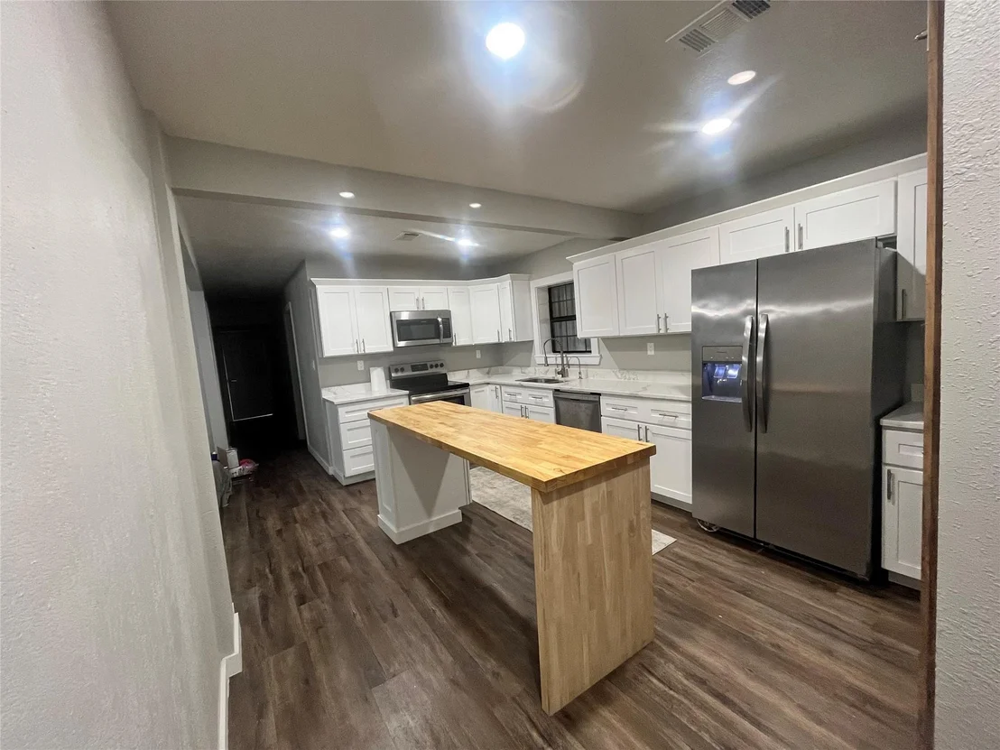 Photo of 5610 Private Road 4015