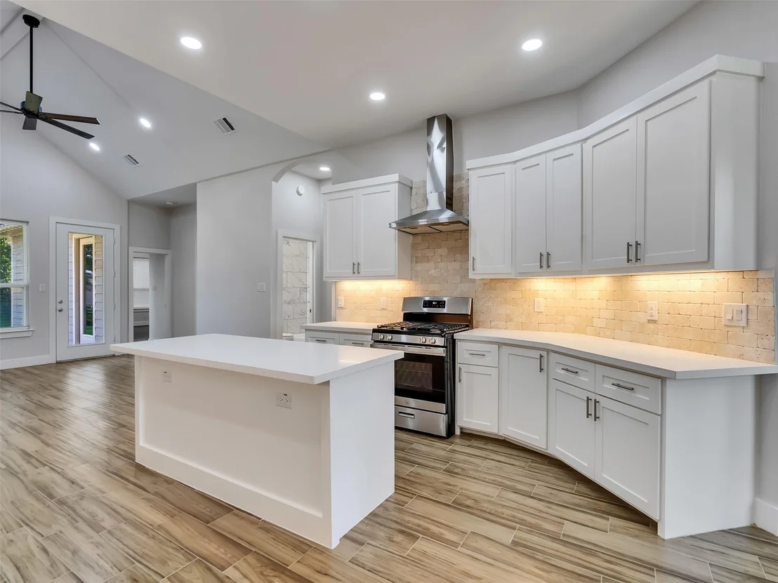 Photo of 4106 Hill Avenue