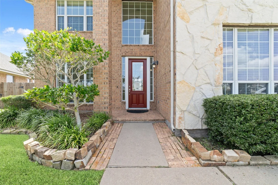 Photo of 8 Terra Bella