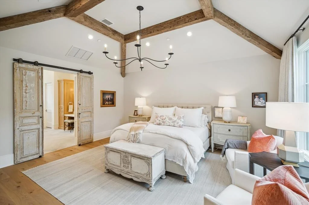 Photo of 415 Coachman Lane
