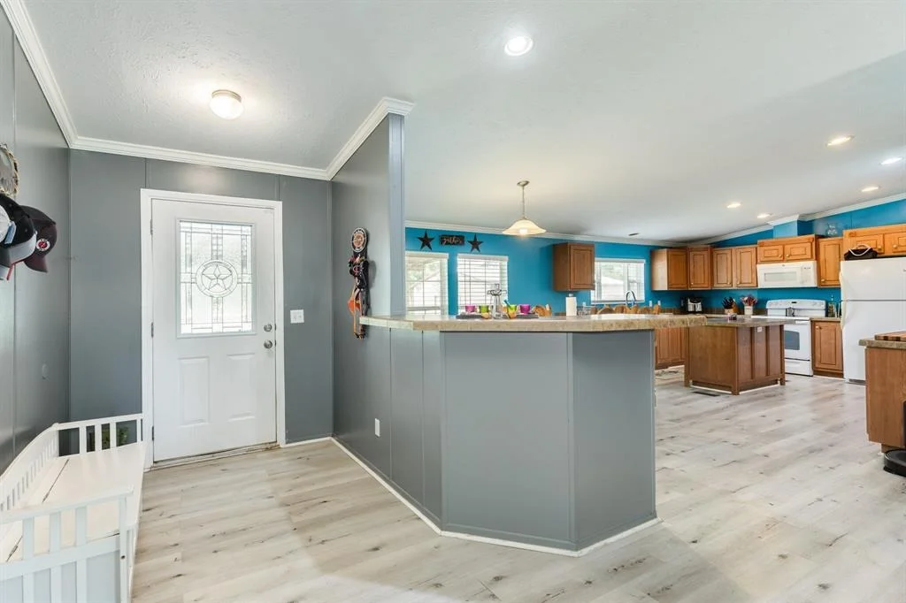 Photo of 178 Brazos Dr