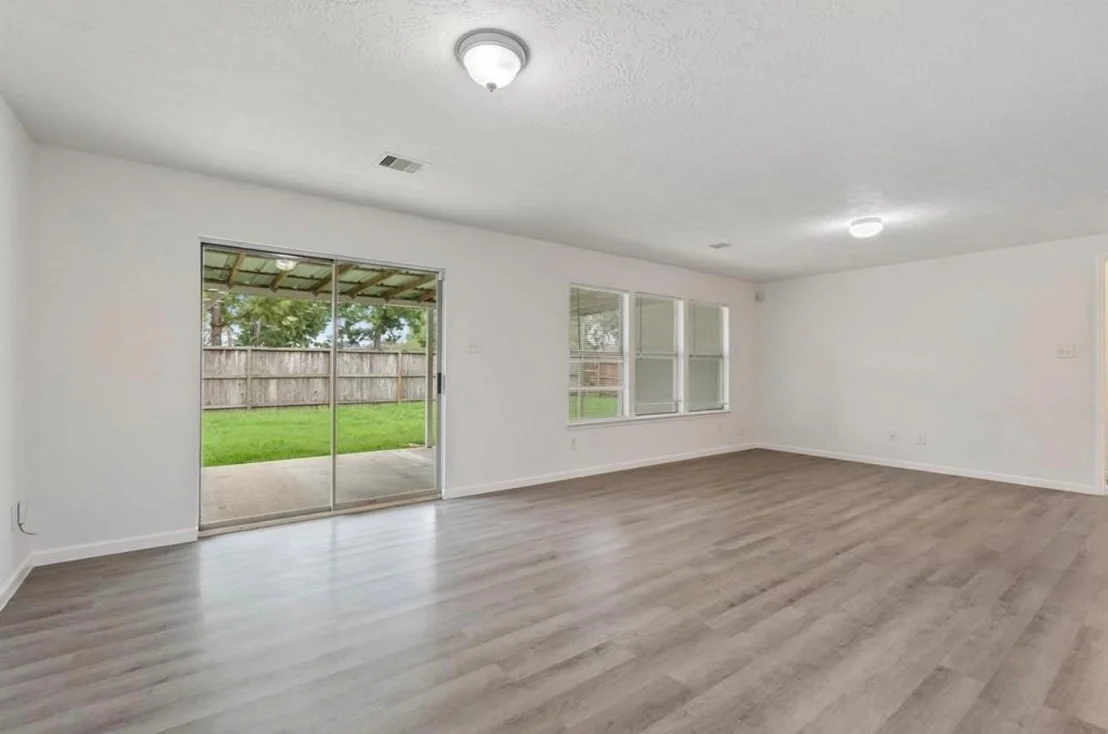 Photo of 16119 Peach Bluff Lane