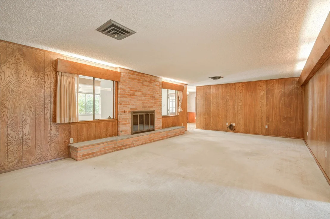 Photo of 114 Post Oak Road