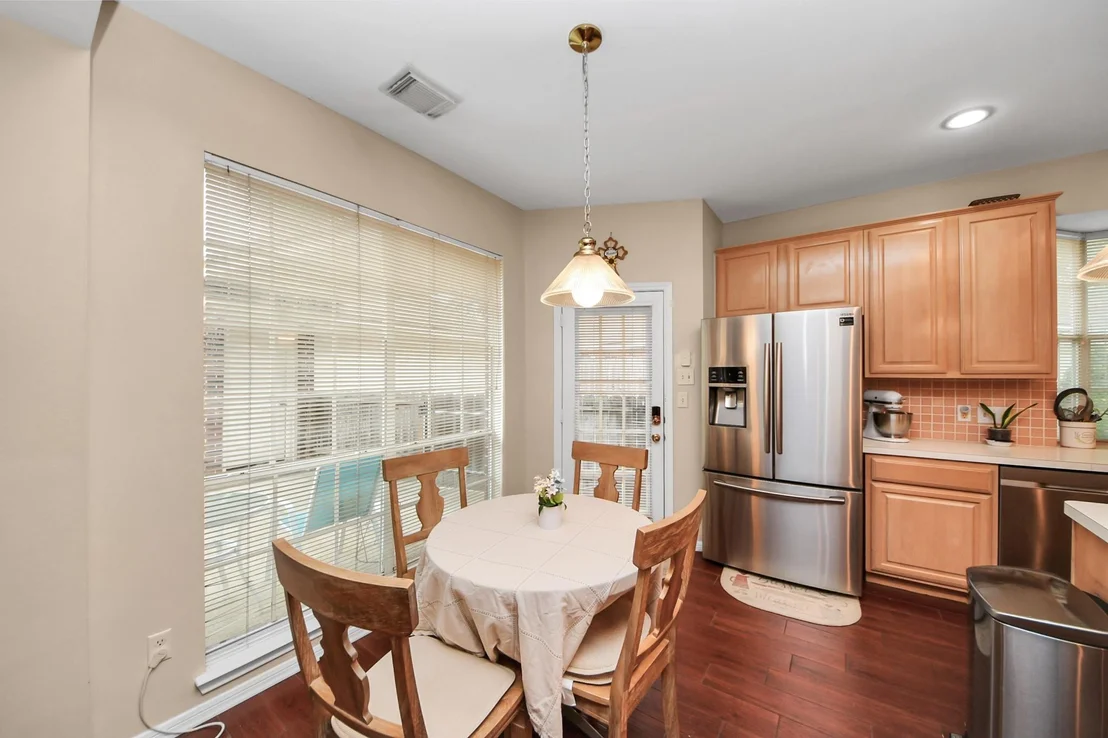 Photo of 7015 Morningside Drive