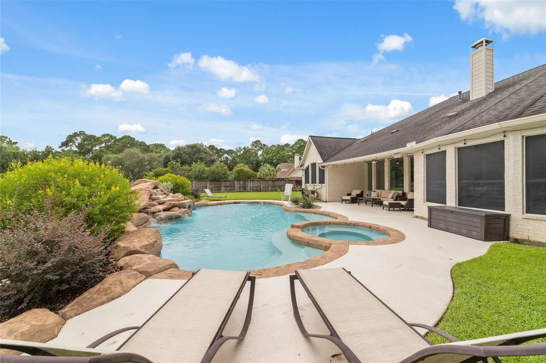 Photo of 17411 Rose Garden Trail