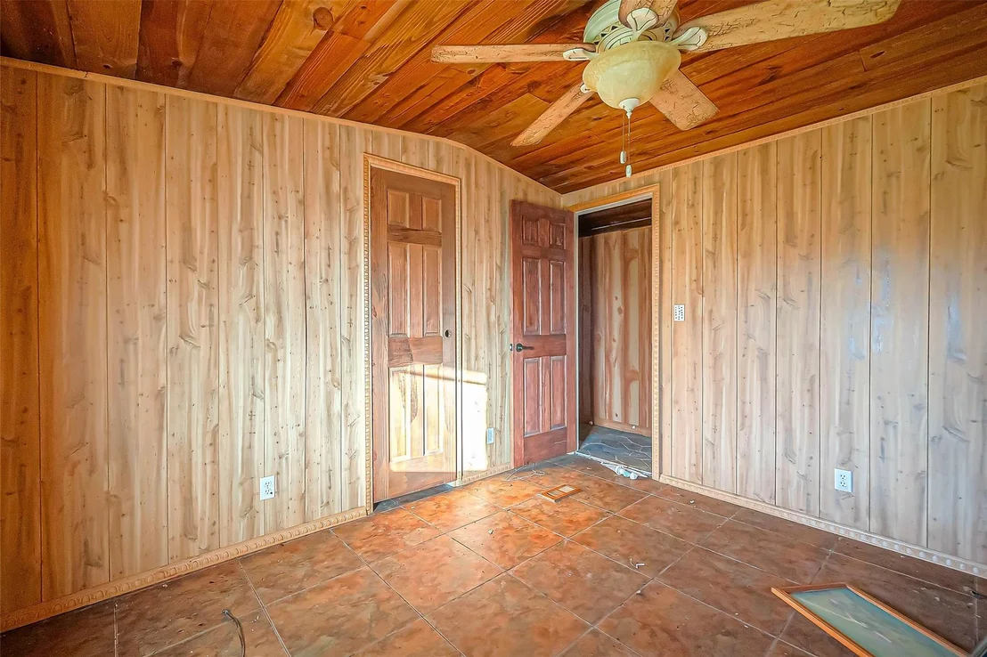 Photo of 2830 County Road 290