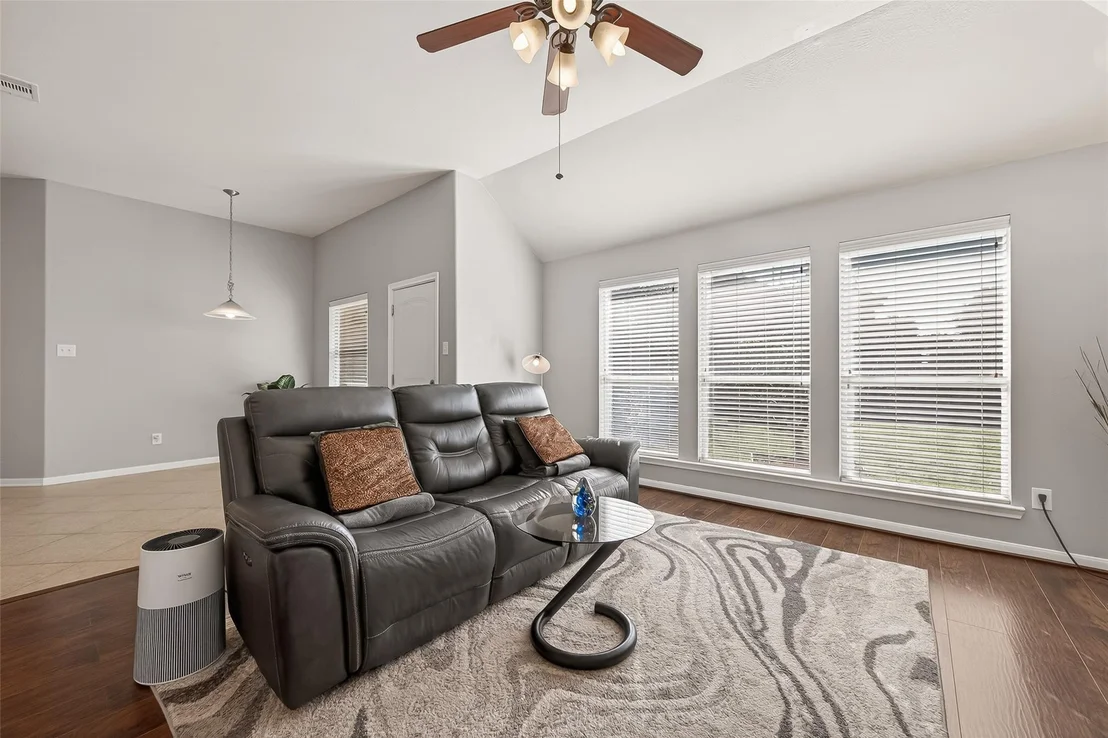 Photo of 20607 Granger Bluff