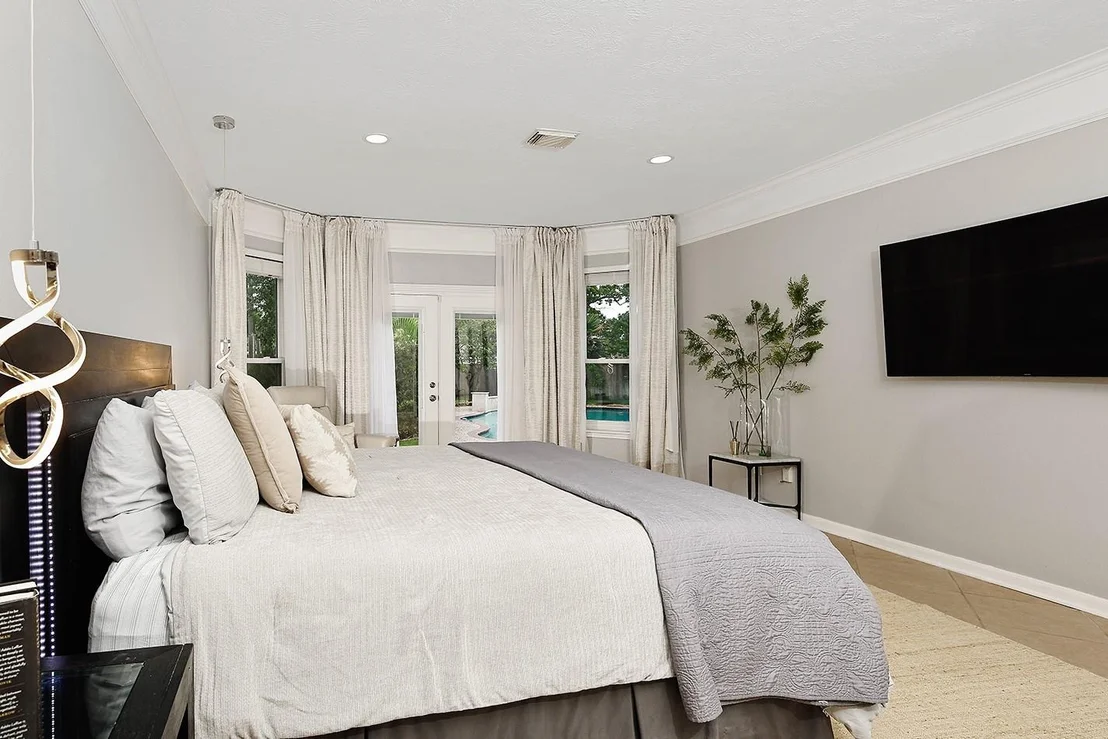 Photo of 18834 Forest Elms Drive