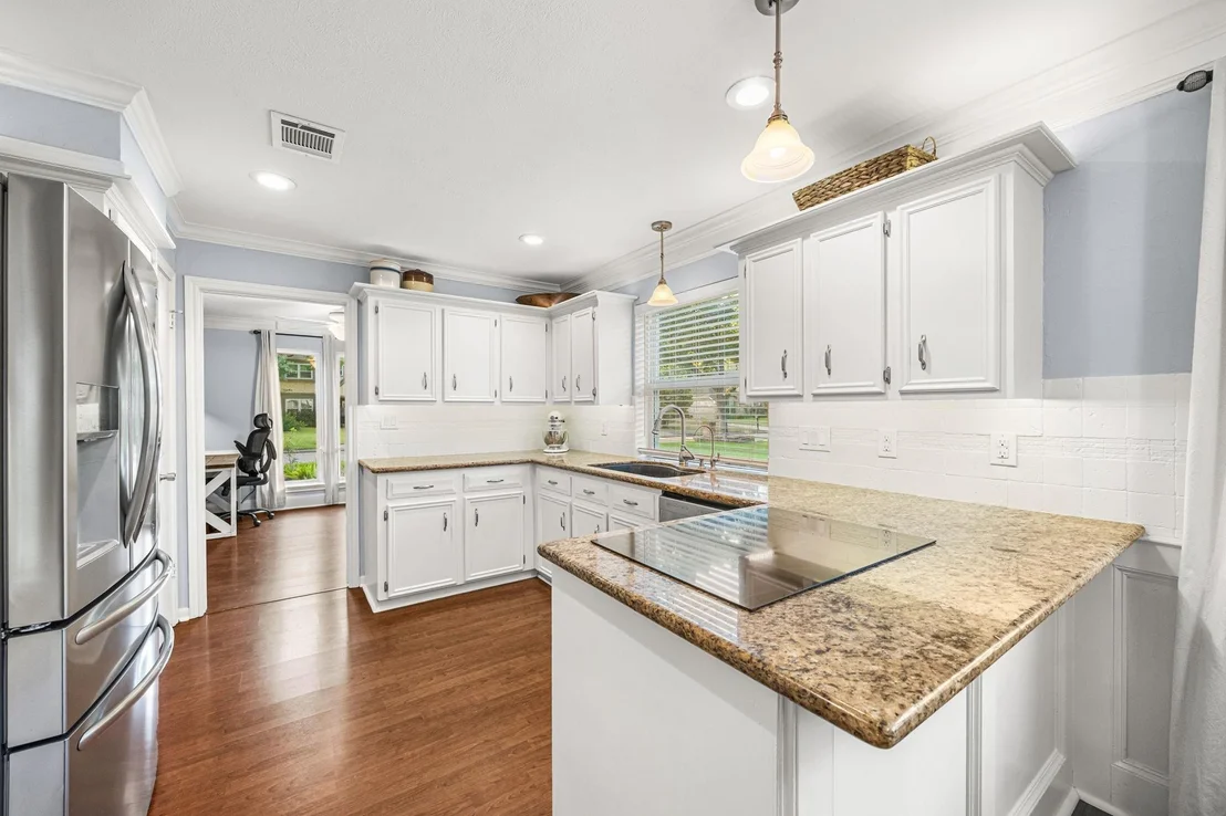 Photo of 703 Cranfield Court