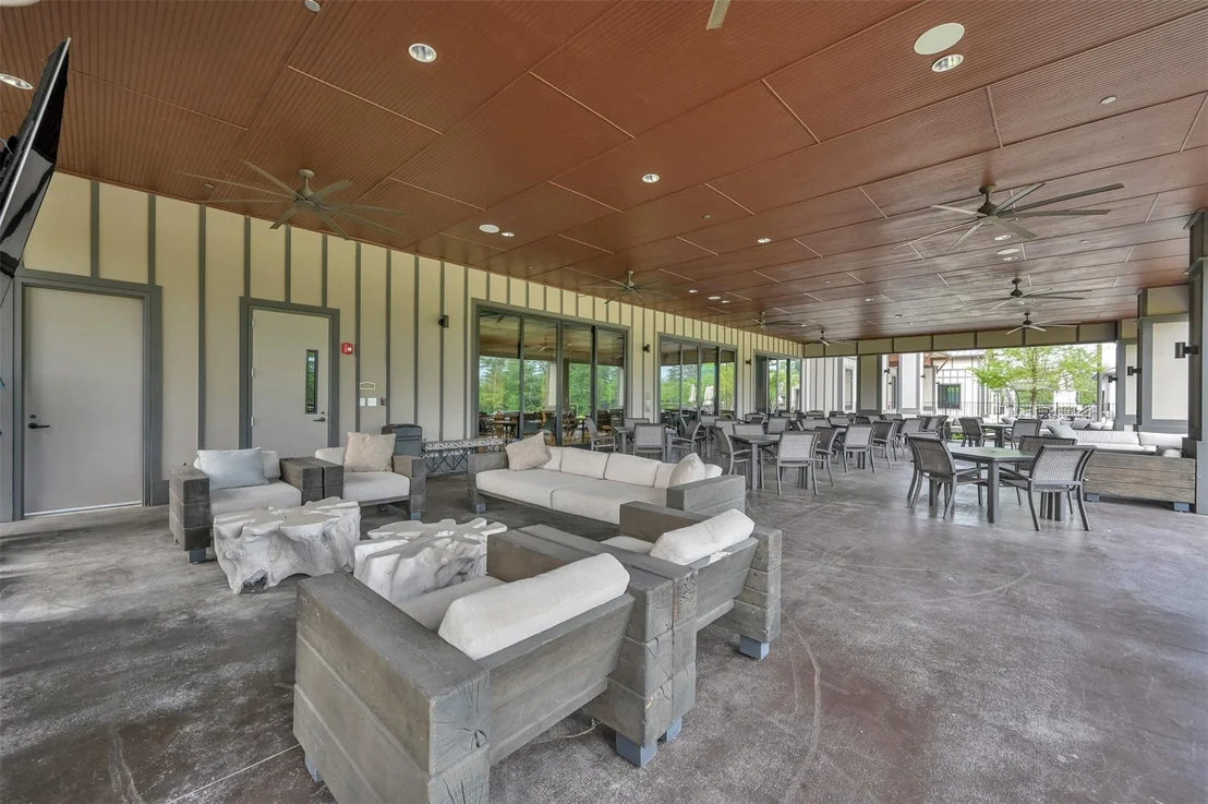 Photo of 233 Appaloosa Court
