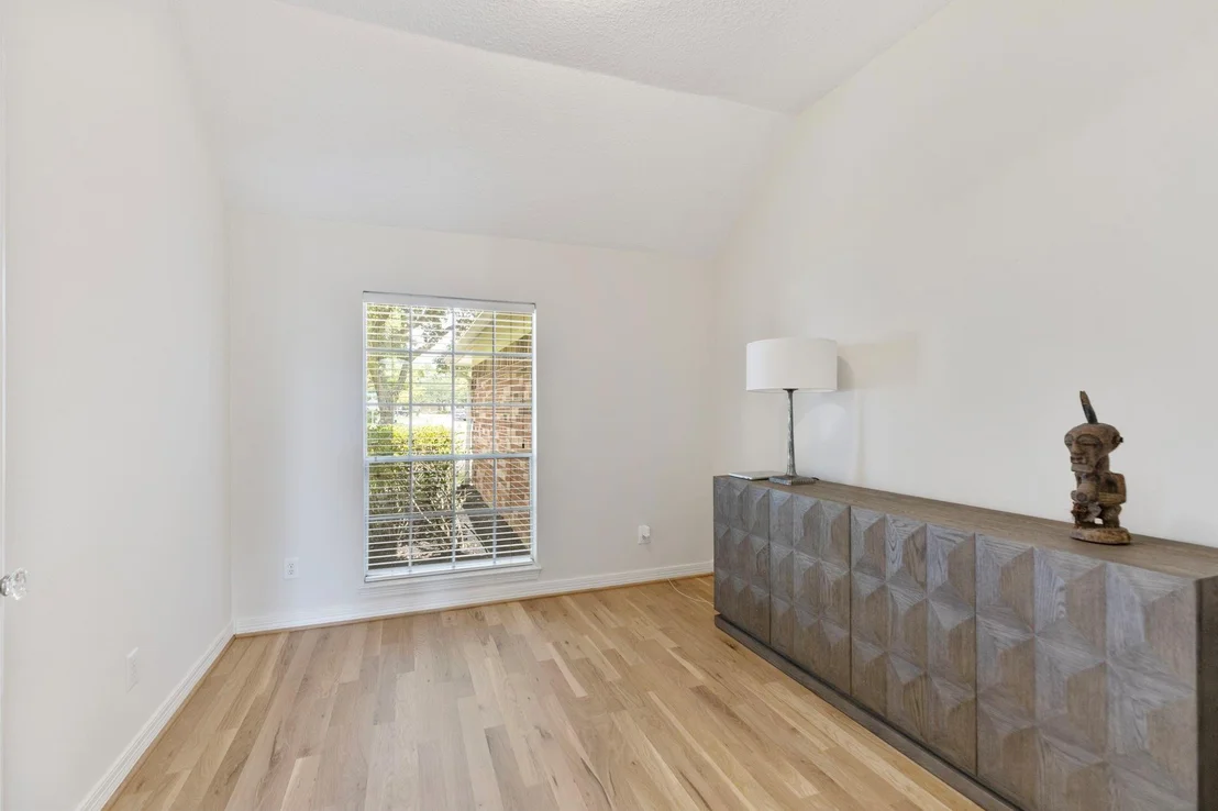 Photo of 18111 Brookes Bend