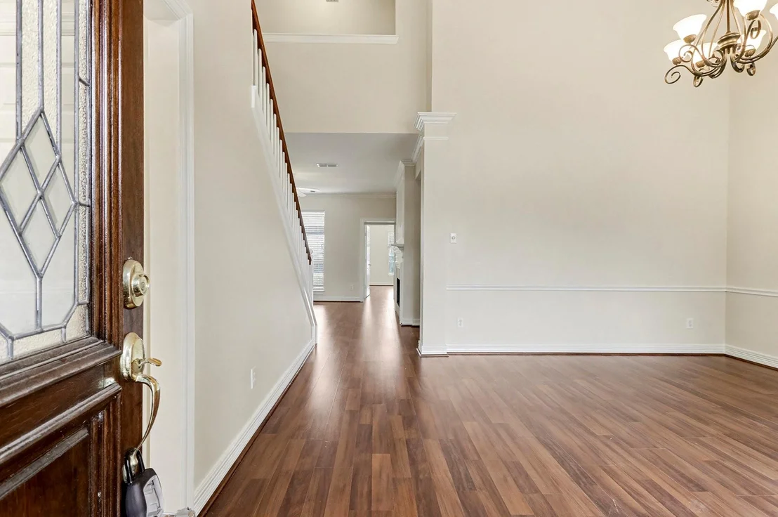 Photo of 240 Kettering Lane