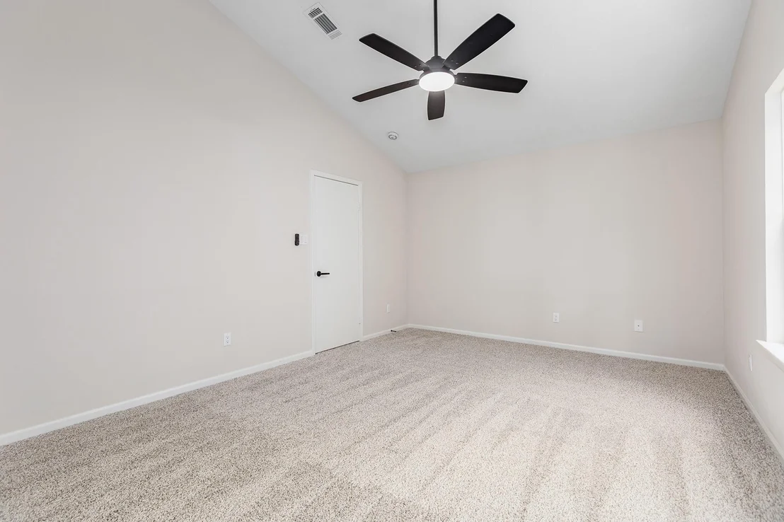 Photo of 79 N Pathfinders Circle