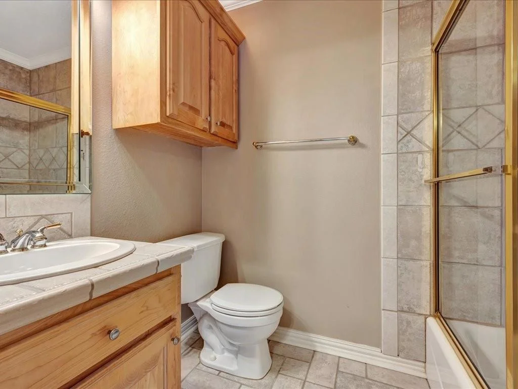 Photo of 1803 Live Oak Lane