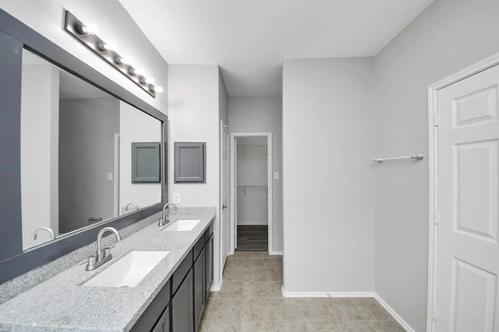 Photo of 10342 Whisper Bluff Drive