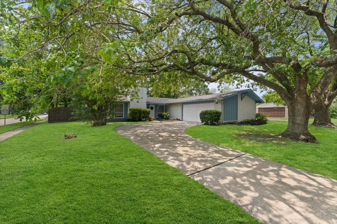 Photo of 8103 Mobud Drive
