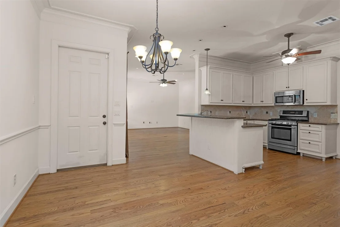 Photo of 12689 Longmire Way