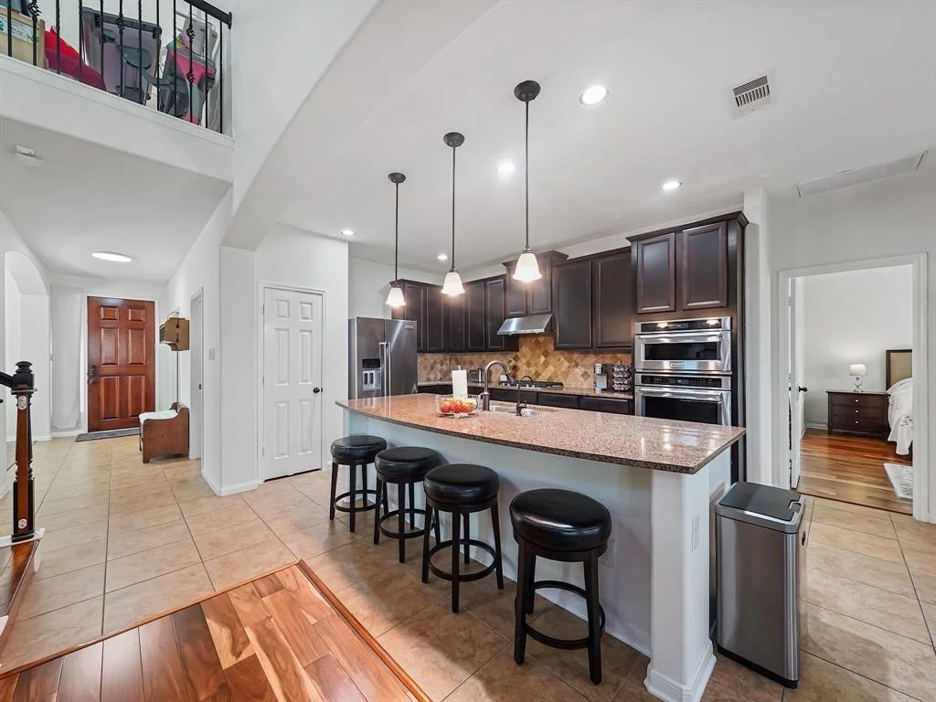 Photo of 19530 Crescent Meadow Drive