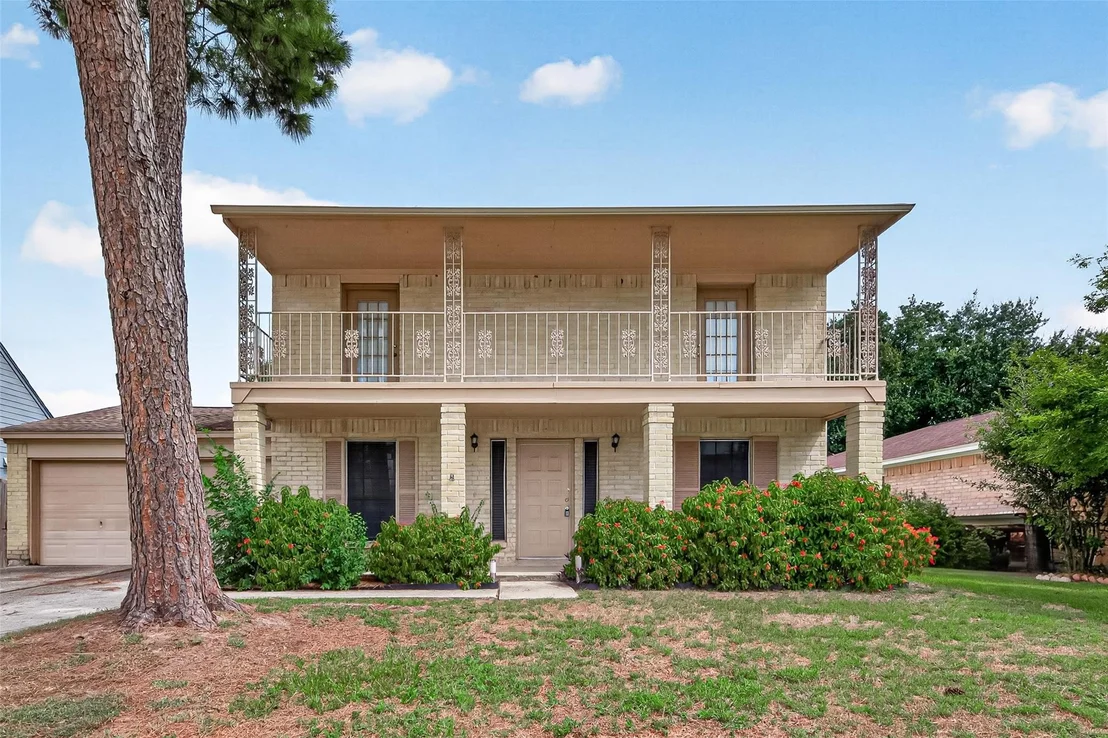 Photo of 18534 Sweetmeadow Drive