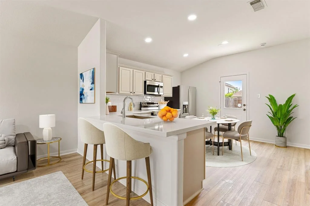 Photo of 2442 Pinpoint Drive