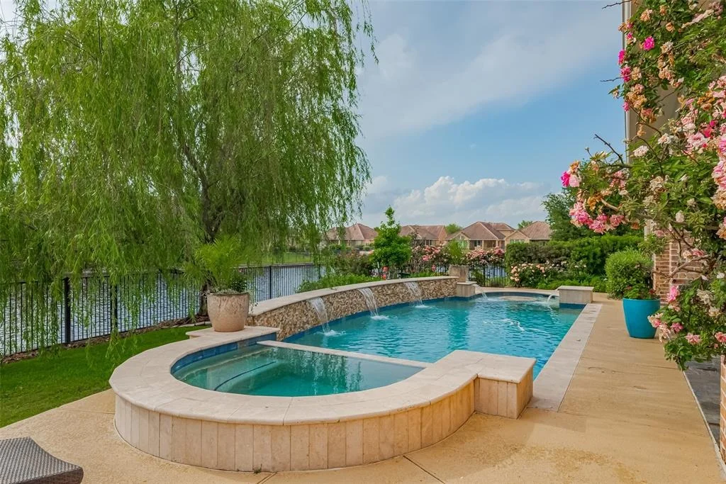Photo of 7 Edgemont Court