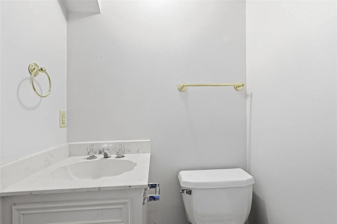 Photo of 7331 Athlone Drive