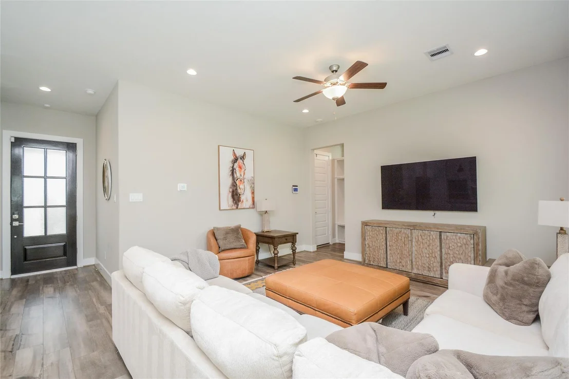 Photo of 3104 Leather Leaf Lane