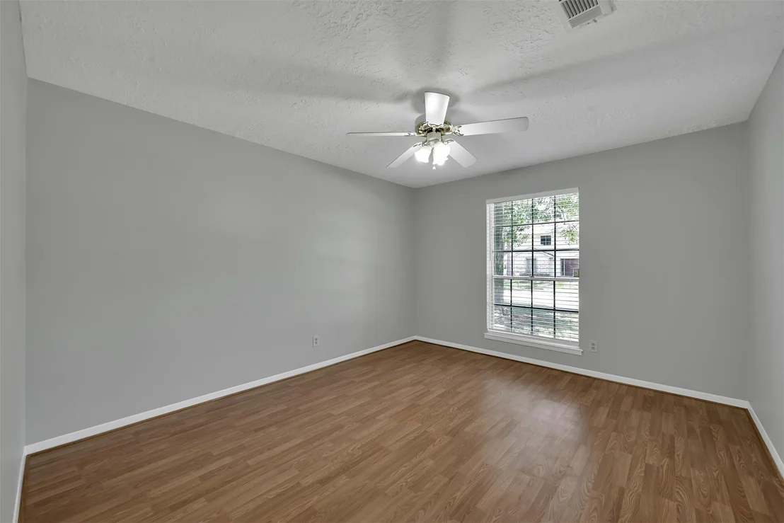 Photo of 27121 Wells Lane