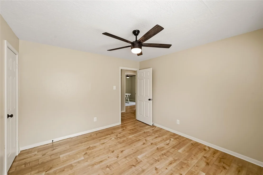 Photo of 706 Fernglade Drive