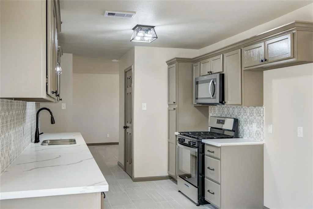 Photo of 501 N Avenue B