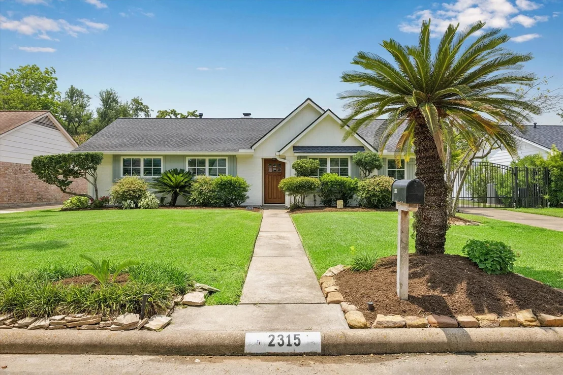 Photo of 2315 Elmgate Drive