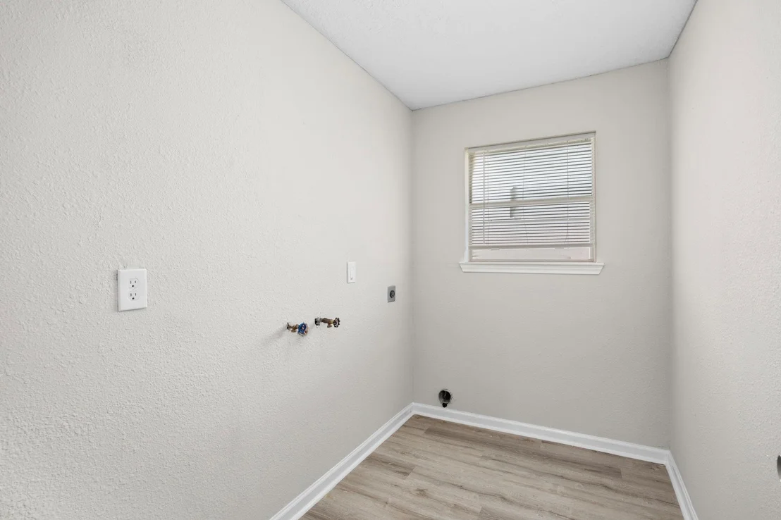 Photo of 16523 Loch Maree Lane