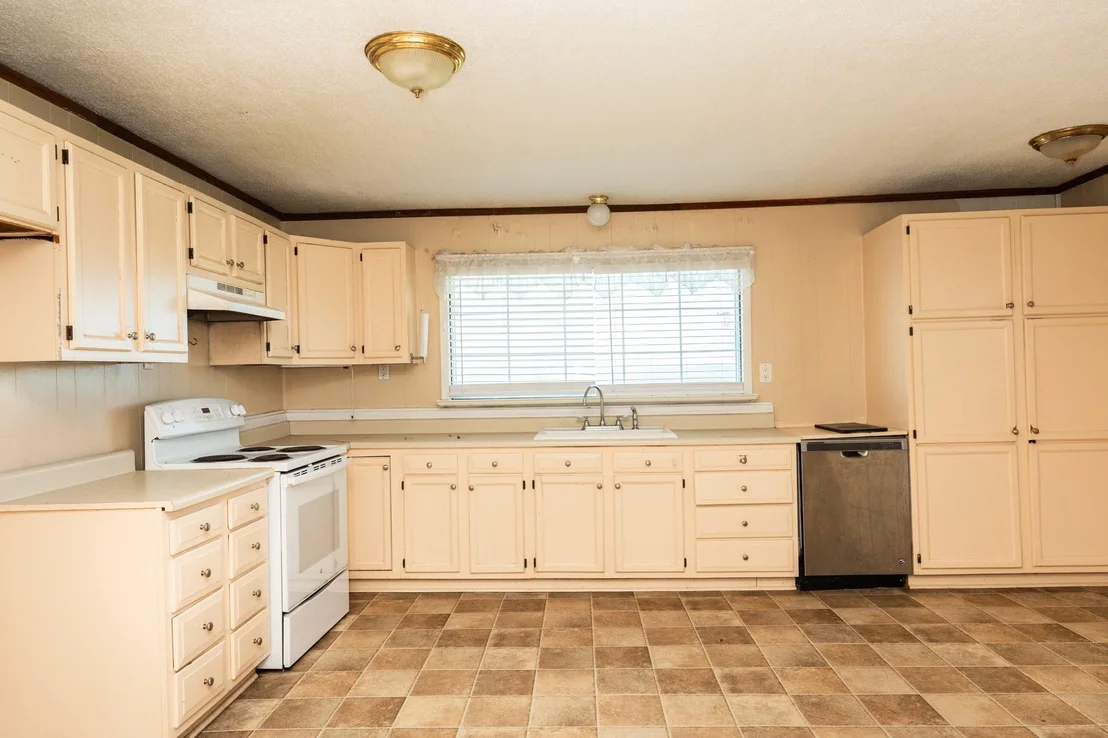 Photo of 910 Monument Drive