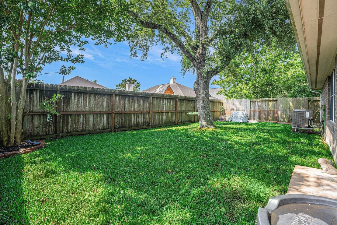 Photo of 2884 Shallow Brook Lane