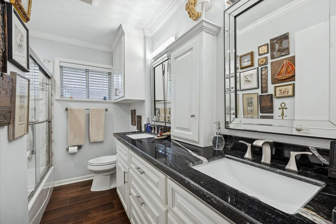 Photo of 8611 Ferris Drive