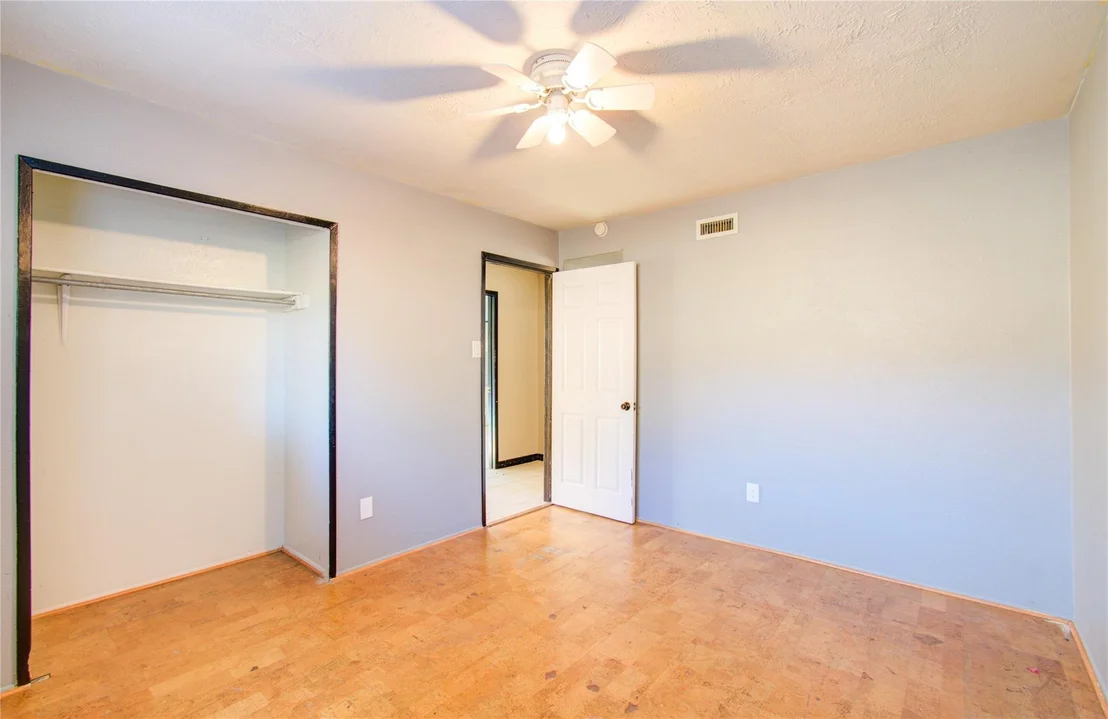 Photo of 8014 Streamside Drive