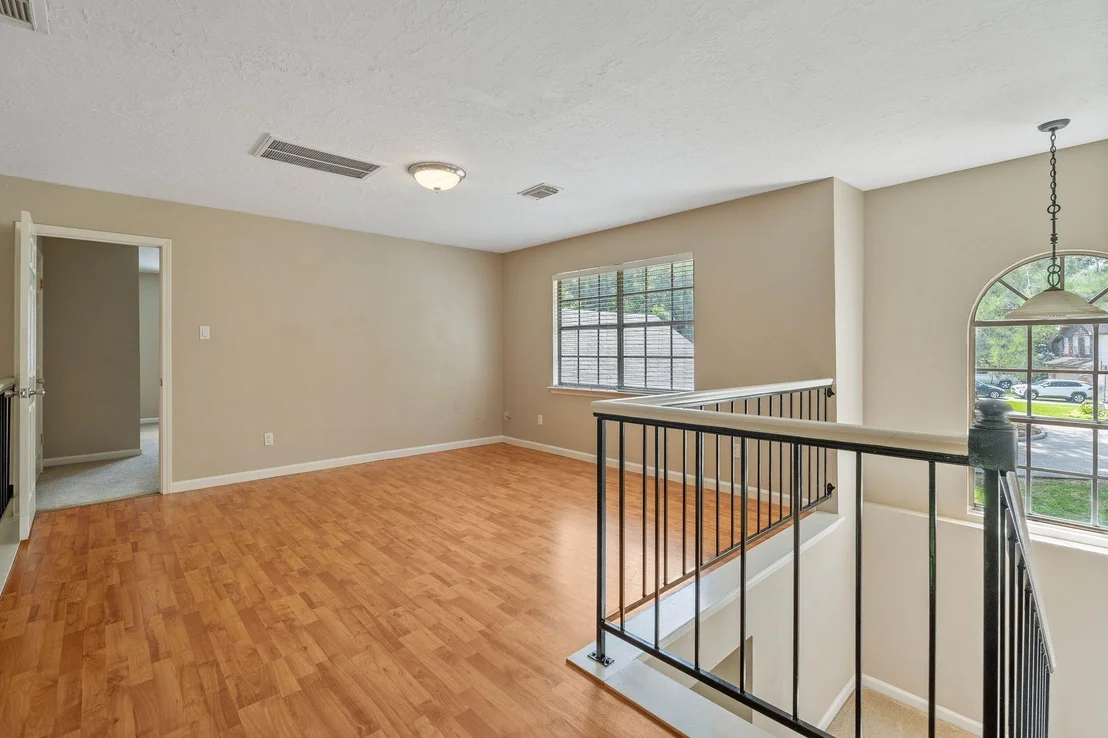 Photo of 26 Diamond Oak Court