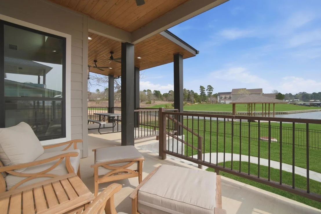 Photo of 255 Peninsula Drive