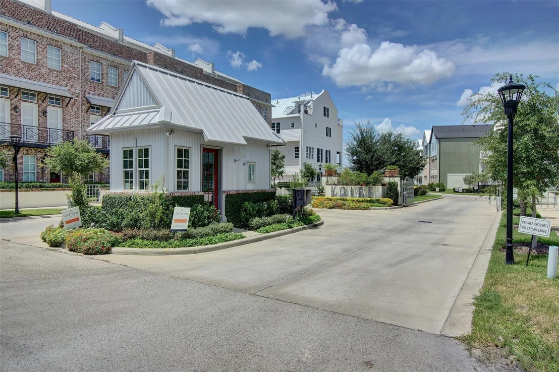 Photo of 8813 Kolbe Bend Lane