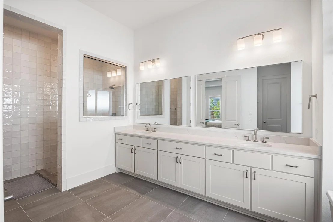 Photo of 4114 Pleasant Ridge Drive