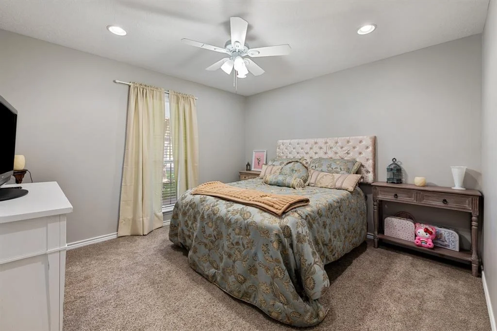 Photo of 236 N Golfview Drive