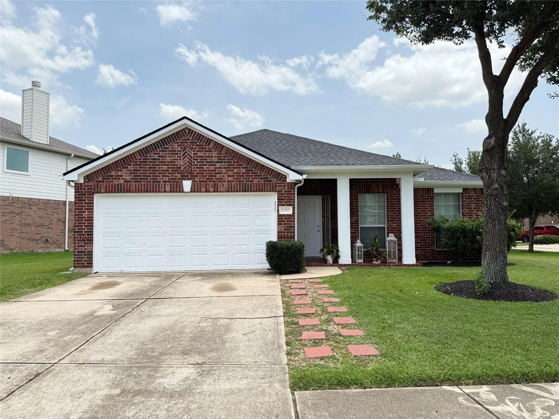 Photo of 10002 Noisy Waters Dr Drive