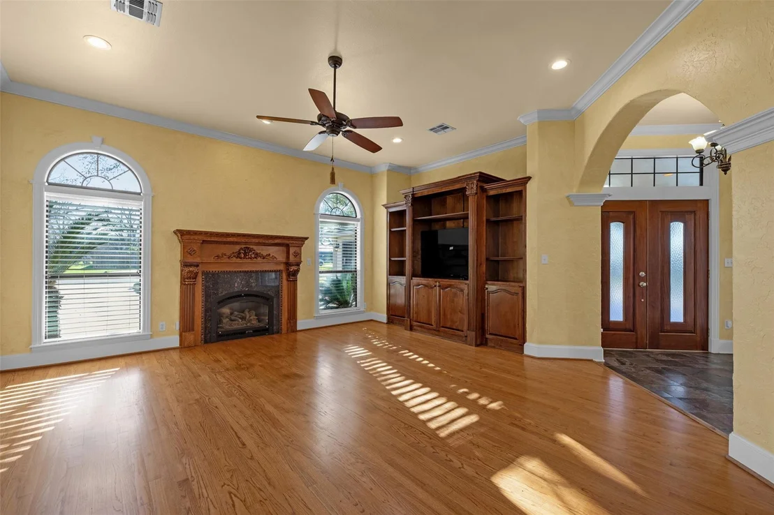 Photo of 315 Bolling Green Drive