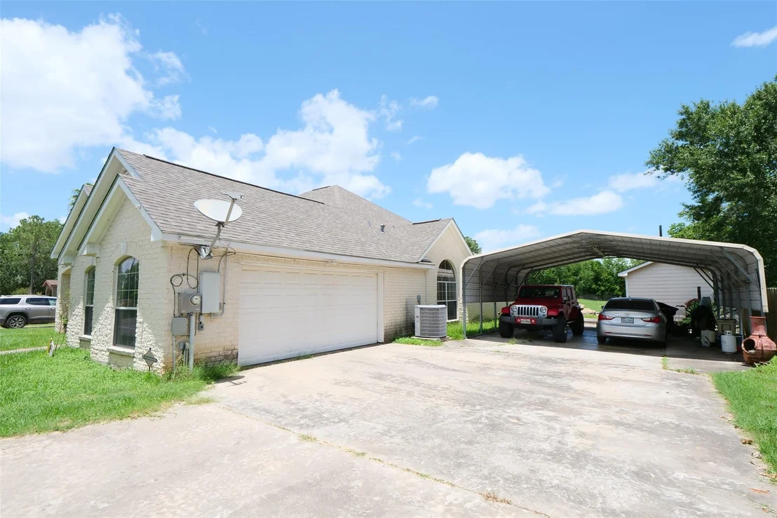 Photo of 9993 County Road 405
