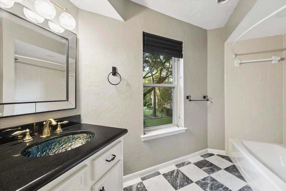 Photo of 44 Dovewood Place