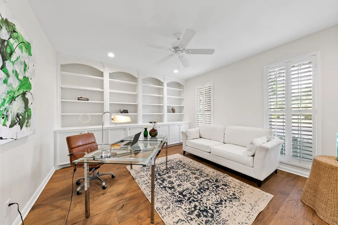 Photo of 1127 Lashbrook Drive