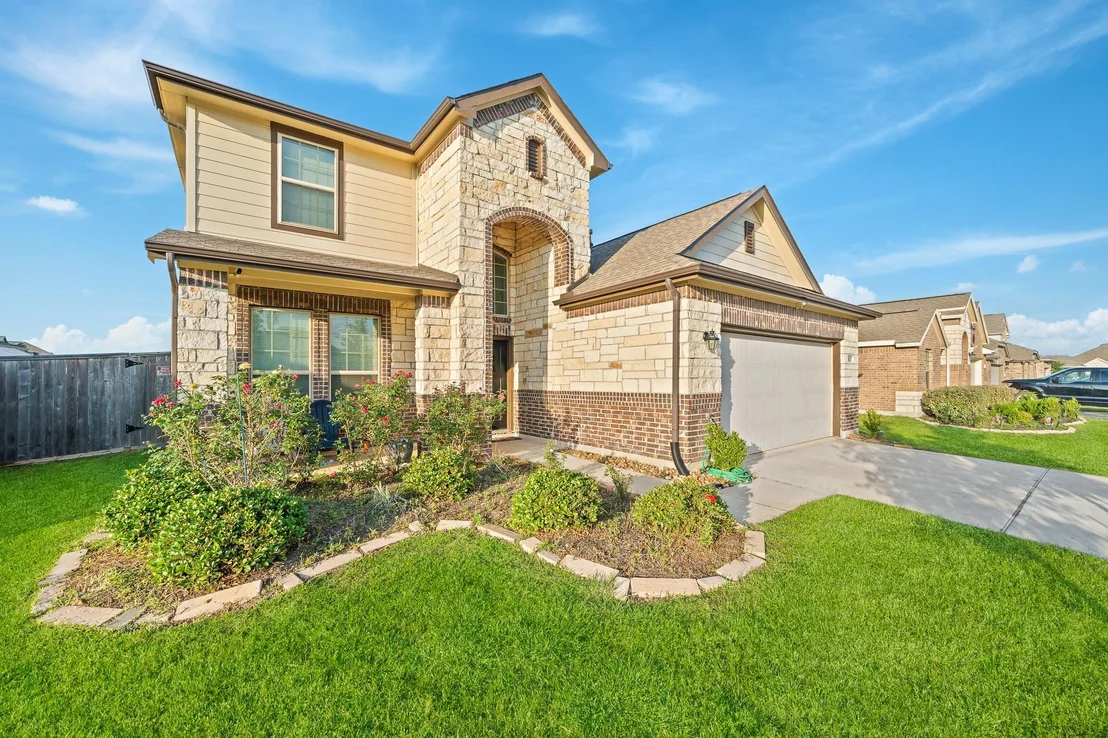 Photo of 5107 Twin Summit Drive