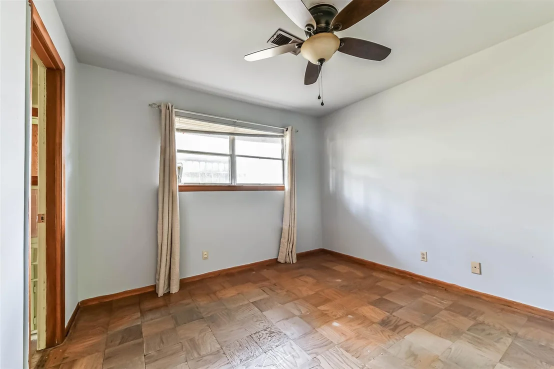 Photo of 3517 Tanglebriar Drive