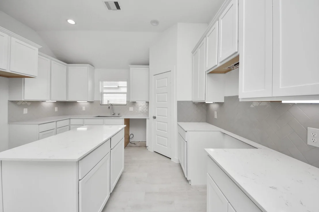 Photo of 5823 Madison Trail Drive